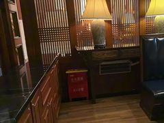 -八府香鸭·啫啫煲(华山路店)