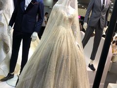 -东浩兰生上海世博展览馆