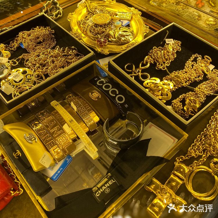 成都探店 最美小花中古店入驻西南啦👛