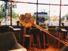 -ZING COFFEE 镜咖啡