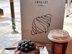 -LANLIZI BAKERY(COSMO店)