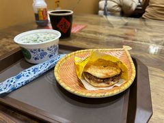 -穆得·老周家牛肉烧饼(普利街店)