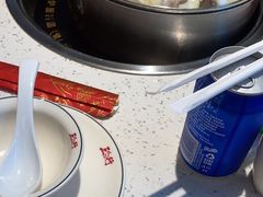 -三人行骨头王火锅(长寿店)