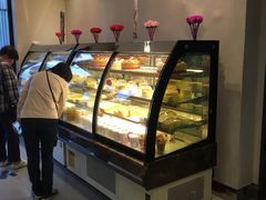 面包甜点陈列柜-味多美(江桥万达店)