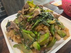 牛肉炒粿条-官塘兄弟·潮汕牛肉店(官塘总店)