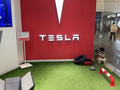 -TESLA 特斯拉(北京颐堤港体验店)