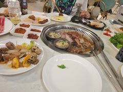 -明洞轩正统韩国自助烤肉大渡口店(新天泽国际广场店)