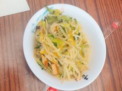 -何胖子丸子汤(南海街店)