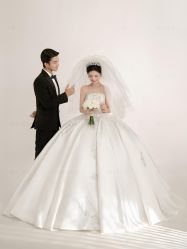 -雅云婚纱摄影工作室旗舰店