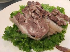 -品悦酒店(三林古镇店)