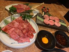 -炼火烤肉店