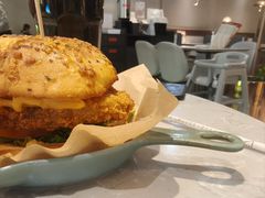 -必胜客(东部星悦天地店)