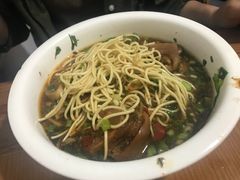 -矮子粉店1985·长沙米粉(湘春路店)