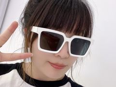 -J-Color眼镜·蔡司·依视路授权店(槐房万达广场店)