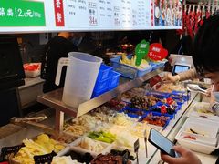 -成都你六姐·牛肉冒菜·麻辣香锅(长泰广场店)