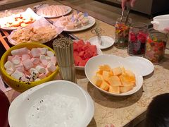 -大中华希尔顿酒店-念自助餐·嗨啤·小龙虾