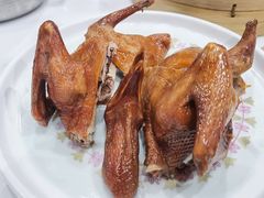 红烧乳鸽-赏点粤式点心(广州塔店)