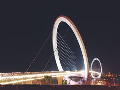-南京眼步行桥