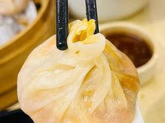 -莱莱小笼·乔艾