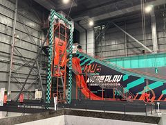 -极限PLAY运动娱乐新世界·团建派对潮玩休闲馆·室内蹦极高空游乐园