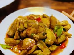 -巧婆婆特色东北菜·铁锅炖