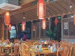 -老凯俚酸汤鱼(鸿通城店)