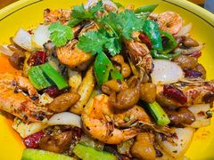 -休记光头香辣蟹干锅(绵竹店)