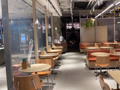 -老乡鸡(上海白玉兰广场店)