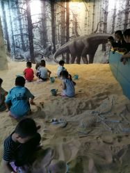 -恐龙探索乐园(磁器口店)