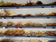 -牛华八婆麻辣烫(起源店)