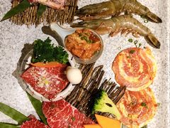 -山川小町·极番烧肉(新地假日广场店)