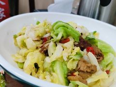 -湖南人家湘菜馆(镇江路店)