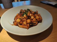 -蜜桃餐厅·伴山(绿宝广场店)