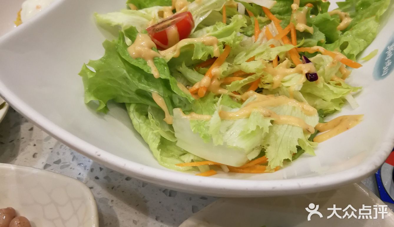 生菜可以续 泡菜汤特别好喝 酸酸辣辣拌着米饭吃 哇塞