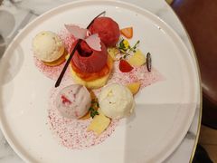 -哈根达斯(芳圆里店)