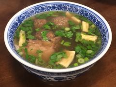 -崇德楼水盆牛羊肉泡馍馆(文艺路店)