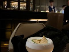 -LONG BAR 廊吧(外滩华尔道夫酒店)