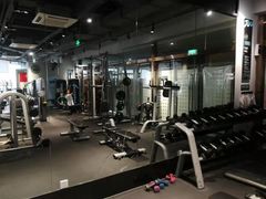 -健狗狗24小时智能自助健身房(龙湖重庆时代天街D馆店)