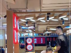 大堂-呷佬·长沙手工米粉(金沙江路店)