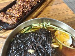 -百年石锅饭·朝鲜族传统民餐
