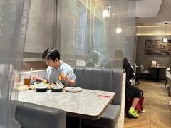 -必胜客(滨江店)