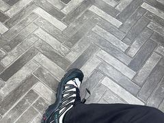 -SALOMON萨洛蒙(北京王府中环店)