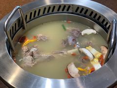 骨头汤-阿二骨煲(新天地店)