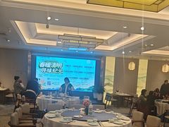 -满江红四季餐厅 · 国家五钻级酒家(新纪元大酒店店)