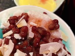 白雪冰汤圆-老甘家小龙虾江湖菜(邦兴花园店)