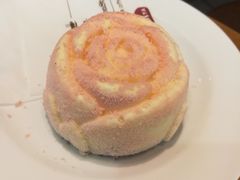 树莓芝士慕斯蛋糕-COSTA COFFEE(水游城店)