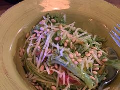 罗勒松子面-SISTERS BAR RESTAURANT川意酒馆(嘉善老市H楼店)