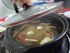 -花苑美食横琴生蚝火锅(拱北粤华路店)