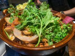 -胡须佬鸡煲四季火锅(海雅缤纷城店)