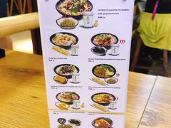 -鑫花溪牛肉米粉(人民广场店)